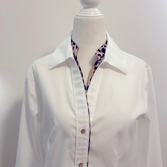 Calvin Klein White Long Sleeve Tailored Button Down Shirt Leopard Trim Size XS - Picture 2 of 9